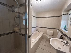 Photo 18- click for photo gallery